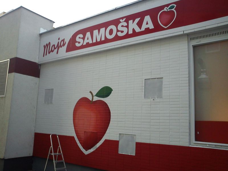 Moja Samoška — fasáda